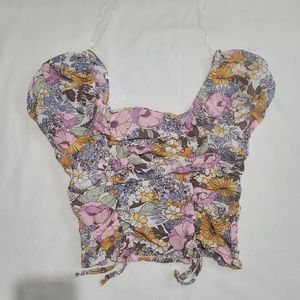 Liberty Love Rouched Floral Crop Top Size L; NWT